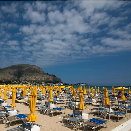 Alessi Design Tra Centro E Mare Apartamento *